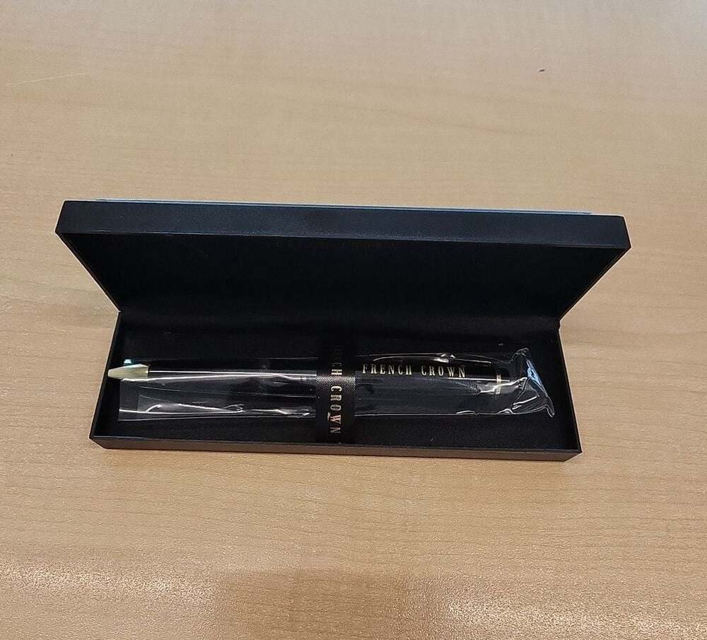 FRENCH CROWN Glossy Jade Black Steel Pen(P007) : Amazon.in: Office Products